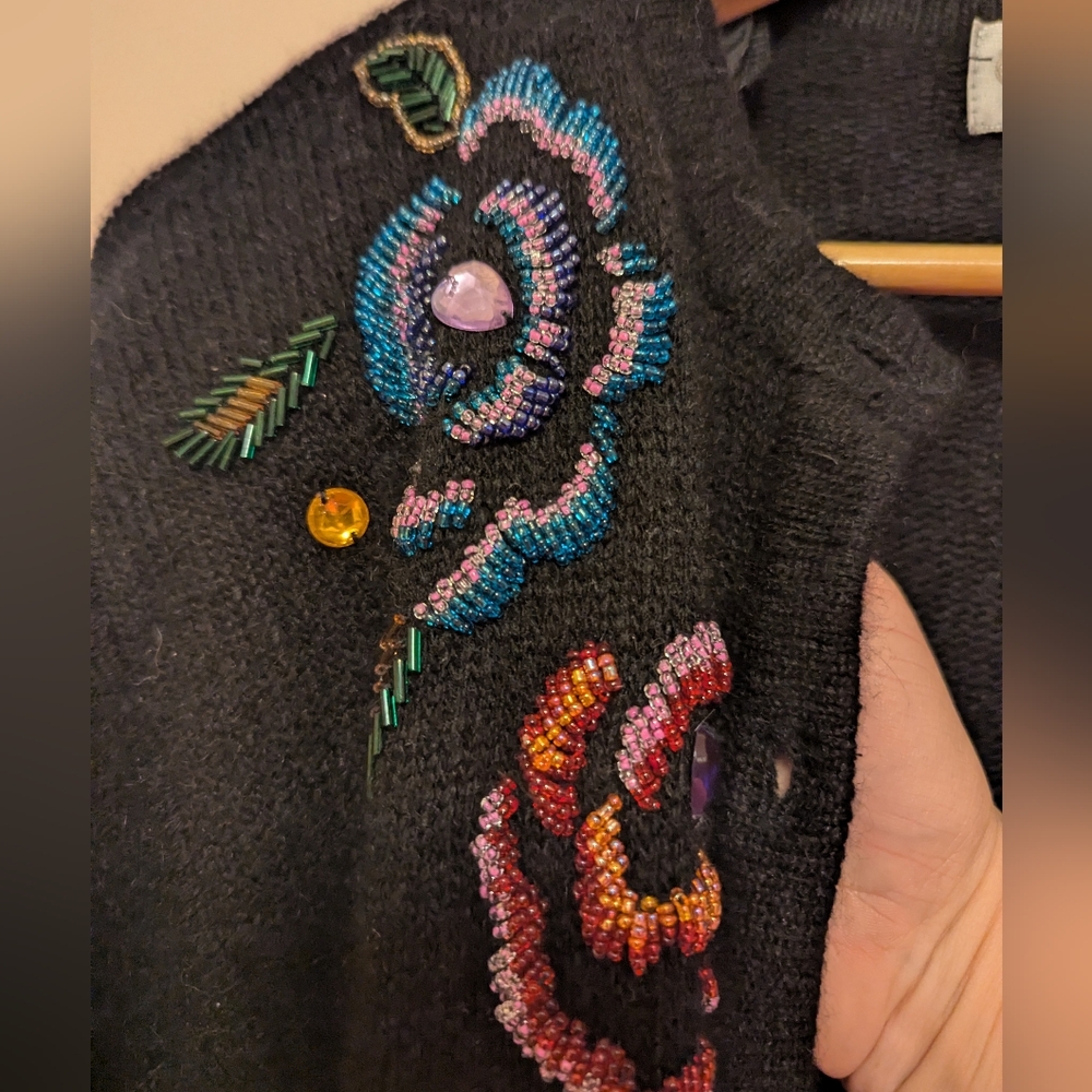 Vintage Black Knit Silk Angora Blend Sweater Cardigan Beaded Flowers Large - Picture 7 of 14